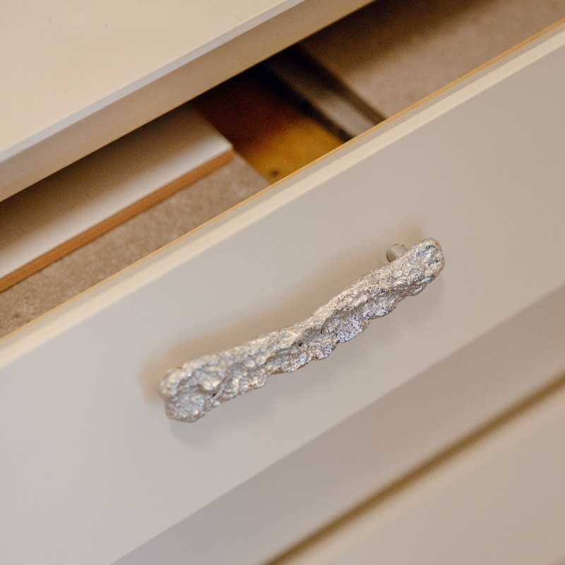 Messing-Aluminium-Schrankbesch – Unique Furniture Hardware Bewertung und Preis