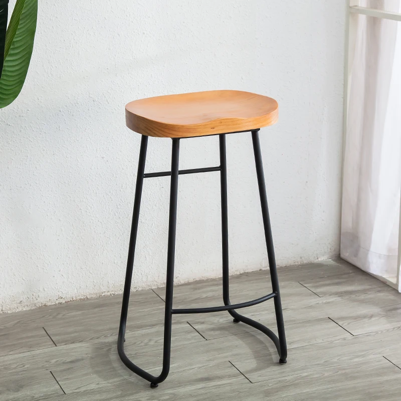 Einfache Moderne Eisenbarhocke – Z. A. Furniture Bewertung und Preis